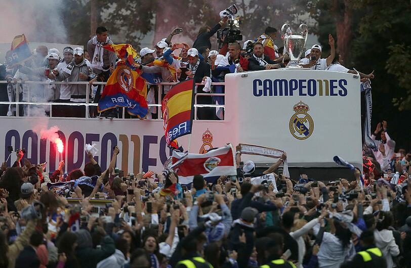 Real Madrid feiert seinen Champions-League-Titel mit den Fans in Madrid