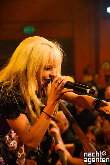 Mia Julia live on Stage in der Nachtgalerie! Mehr Bilder sehen Sie hier: www.nachtagenten.de.