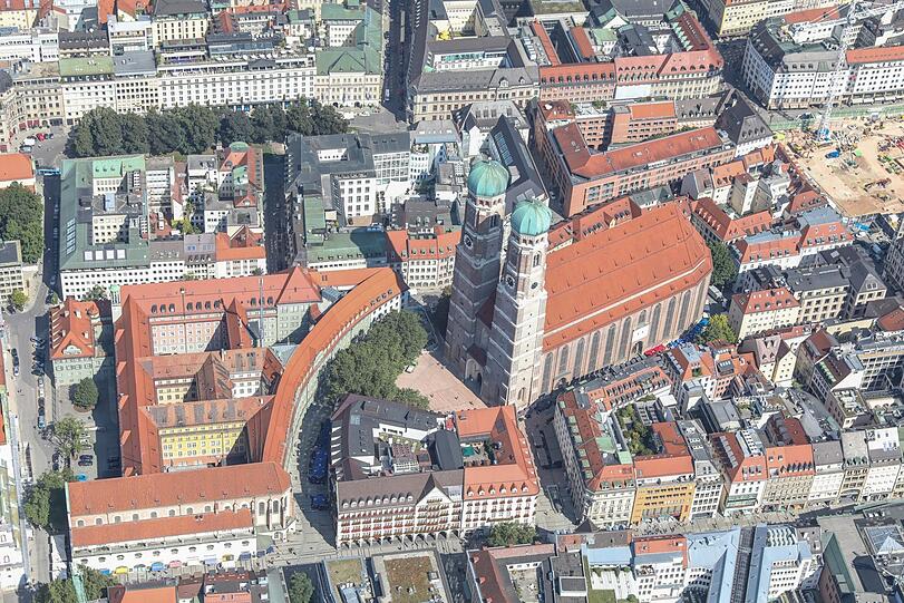 Ein ganz besonderen Blick auf die Stadt hat man aus dem Zeppelin.