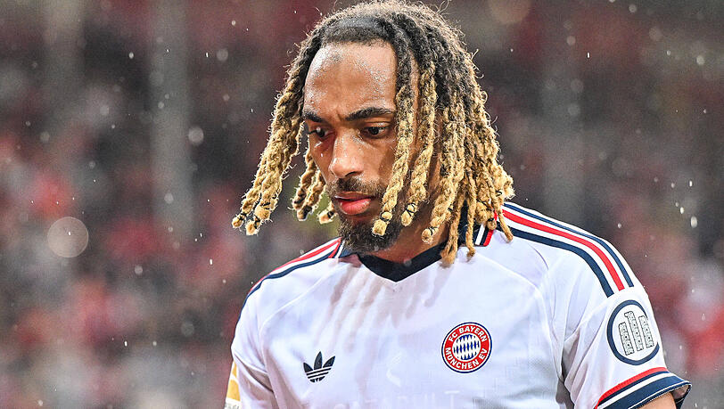 Gegen Dortmund nicht im Kader: Sacha Boey. Gegen Dortmund nicht im Kader: Sacha Boey.