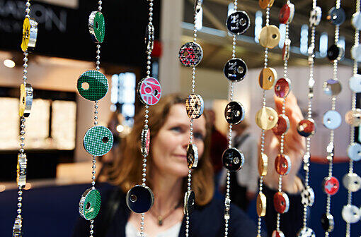Modeschmuck und Lifestyle sind Schwerpunkte der diesjährigen Uhren- und Schmuckmesse Inhorgenta gewesen.