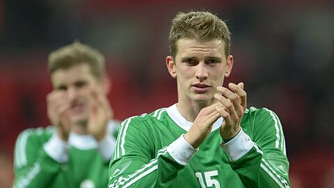 Sven und Lars Bender nach dem 1:0-Sieg gegen England.
