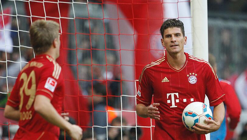 Das erste Tor schoss Mario Gomez bereits in der zweiten Spielminute. Das erste Tor schoss Mario Gomez bereits in der zweiten Spielminute.