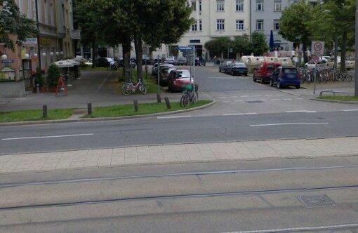 In der Dom-Pedro-Straße durften früher die Radler auf dem Fußweg fahren.