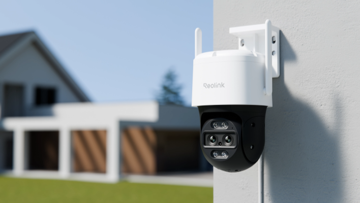 Die TrackMix WiFi verfügt über ein Tele- und ein Weitwinkelobjektiv – für klare Sicht aus der Ferne und Nähe. Die TrackMix WiFi verfügt über ein Tele- und ein Weitwinkelobjektiv – für klare Sicht aus der Ferne und Nähe.
