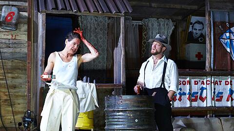 Bibiana Beglau und Aurel Manthei reisen ans Ende der Nacht.