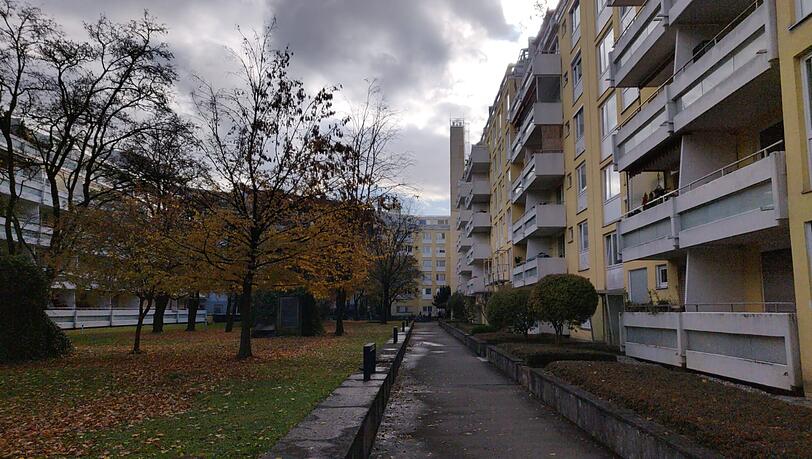 Die Häuserzeile an der Leonrodstraße 31. Hier geschah die Tat. Die Häuserzeile an der Leonrodstraße 31. Hier geschah die Tat.