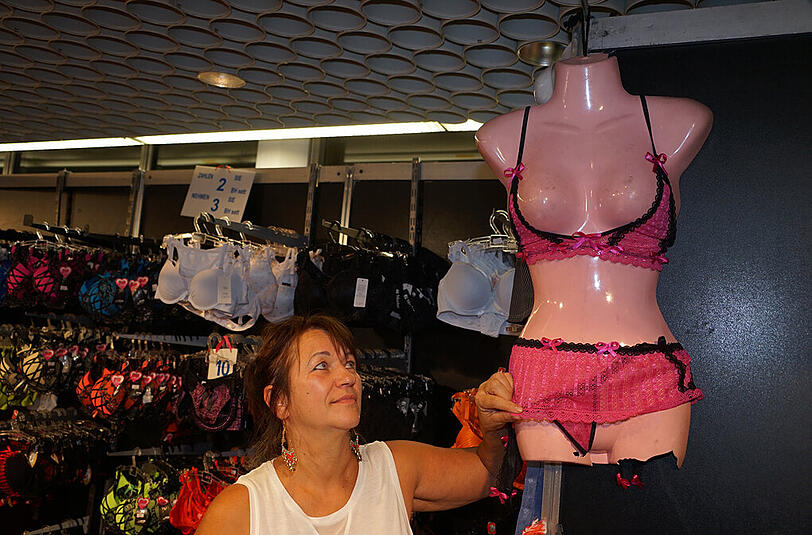 Erotikmesse 2016 in München: Sehen Sie hier die besten Bilder aus der kleinen Olympiahalle.