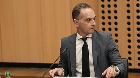 Heiko Maas nimmt am Treffen der EU-Außenminister im Kongresszentrum Brdo teil.