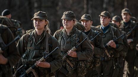 Kronprinzessin Amalia hat ihre milit&auml;rische Basisausbildung abgeschlossen.