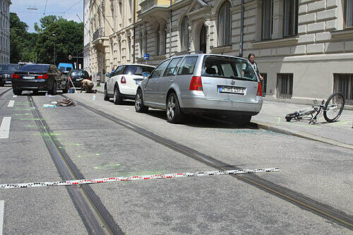 Gaucks Horror-Unfall in Lehel: Diese Bilder hatte die AZ im Juni 2010 gezeigt.