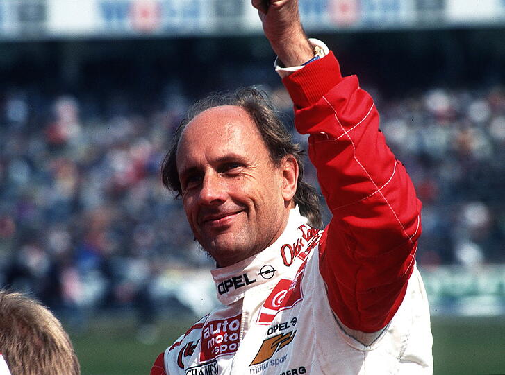 Platz 5: Hans-Joachim Struck ist der ewige Gaudi-Bursche und neben Schumi und Vettel der wohl prominenteste deutsche Rennfahrer. Der Strietzel startete in der Formel 1, gewann zweimal die berühmten 24 Stunden von Le Mans (1986 und 1987) und wurde DTM-Champion (1990).