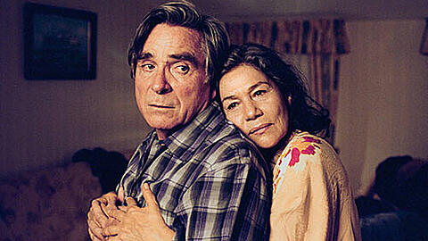 Trudi (Hannelore Elsner) und Rudi (Elmar Wepper) in Doris Dörries Film "Kirschblüten - Hanami"