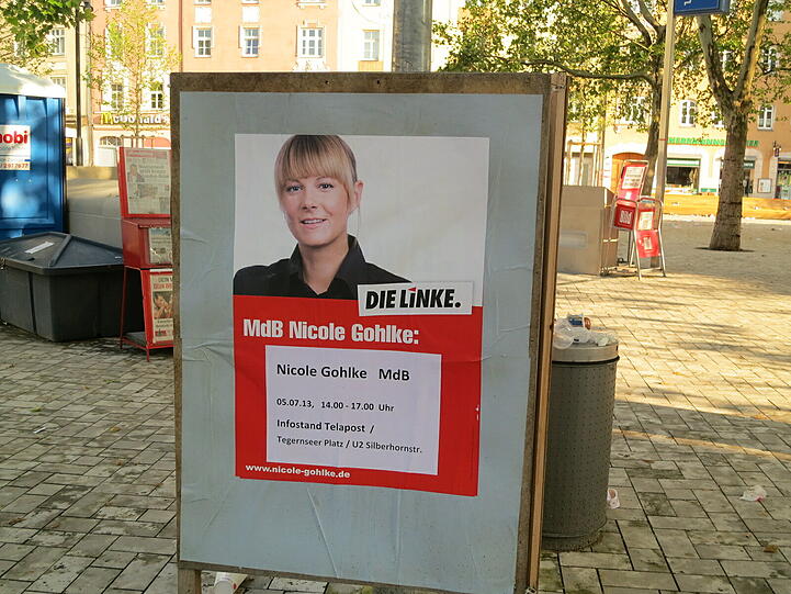 Der neue Harras als Wahlkampf-Arena: Sieben Parteien buhlen hier um Aufmerksamkeit.