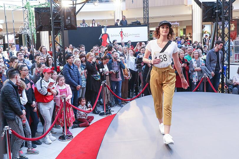 Offenes Casting und Modenschau zur Schönen Münchnerin 2019 im pep