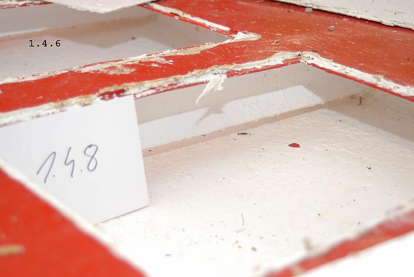 Im Juli und November 2010 hatten die Fahnder des Zollfahndungsamtes München in Rosenheim und Brannenburg 155 000 Mephedron-Tabletten sichergestellt. Die Bilder