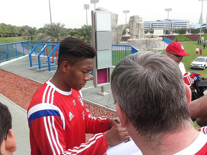 Bilder vom FC Bayern aus dem Trainingslager in Doha.