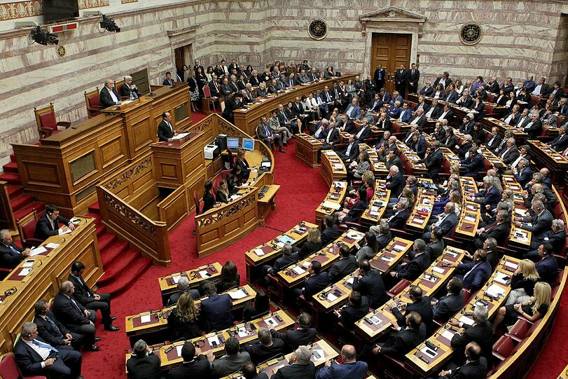 Athen hat angeblich erst 14 der 48 vereinbarten Schritte beschlossen.