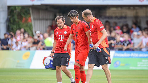 Wird dem FC Bayern wohl monatelang fehlen: Innenverteidiger Hiroki Ito.