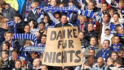 Die HSV-Fans drückten das aus, was die Club-Anhänger am Samstag bei der 0:4-Blamage dachten. Die HSV-Fans drückten das aus, was die Club-Anhänger am Samstag bei der 0:4-Blamage dachten.