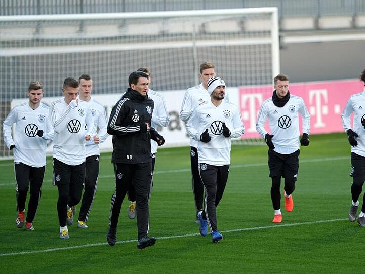 Ist für die Fitness der DFB-Spieler zuständig: Athletikcoach Nicklas Dietrich.