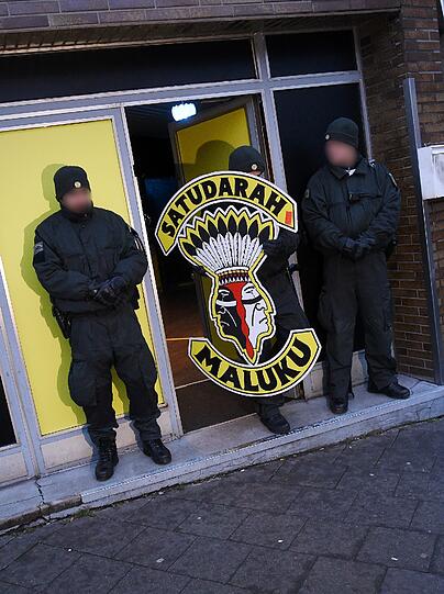 Durchsuchung bei Satudarah MC: Die Razzia fand auch in Bayern statt. Die Bilder...