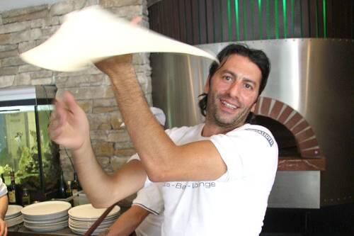 Wirbelt durch München: H'ugo's-Chef Ugo Crocamo.