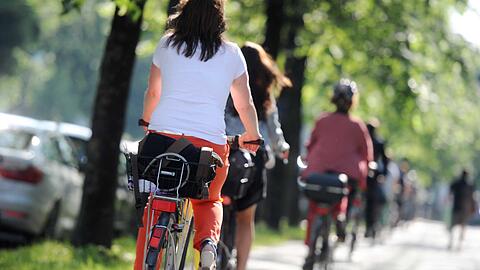 Im Vergleich zu den letzten zehn Jahren ist der Radverkehr in München deutlich angestiegen.