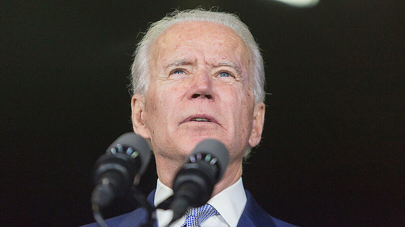Joe Biden hat sich den Fuß verstaucht.