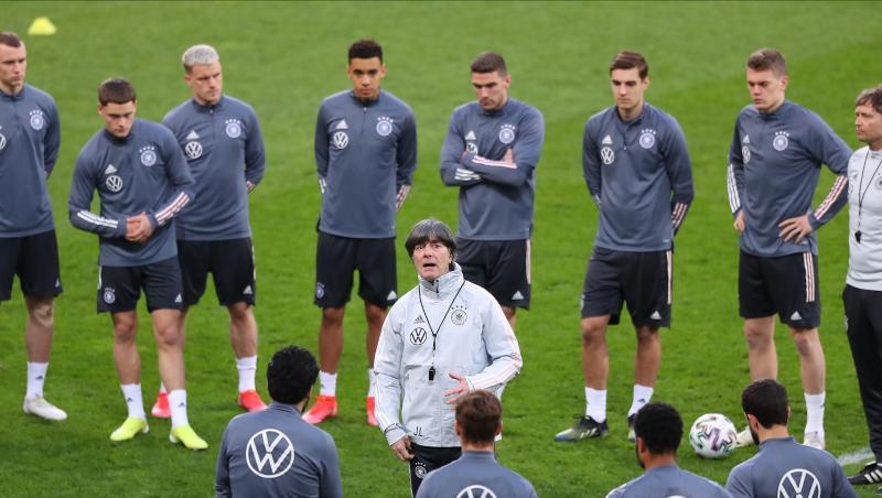 Fordert von der Mannschaft gegen Nordmazedonien voll Konzentration: Bundestrainer Joachim Löw.