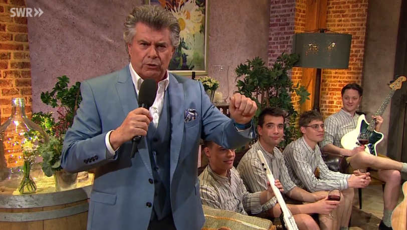 Andy Borg sorgt beim "Schlager-Spa&szlig;" mit zwei Premieren und einem humorvollen Schlagabtausch f&uuml;r beste Unterhaltung.