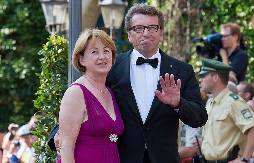 Georg Schmid und seine Ehefrau Gertrud bei den Bayreuther Festspielen 2010.
