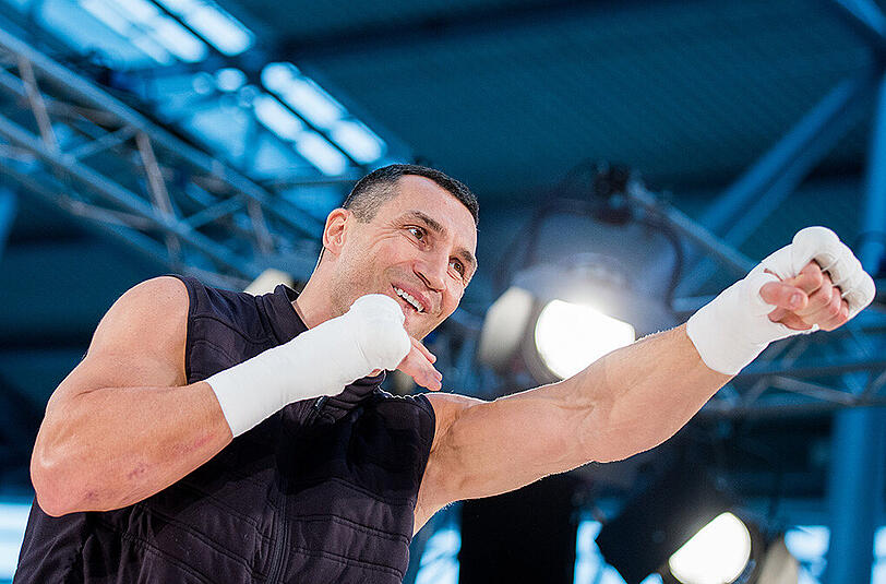 Am Samstag wird Wladimir Klitschko für RTL den WM-Kampf von Cruisergewichtler Marco Huck gegen den Briten Ola Afolabi in Halle/Westfalen kommentieren.