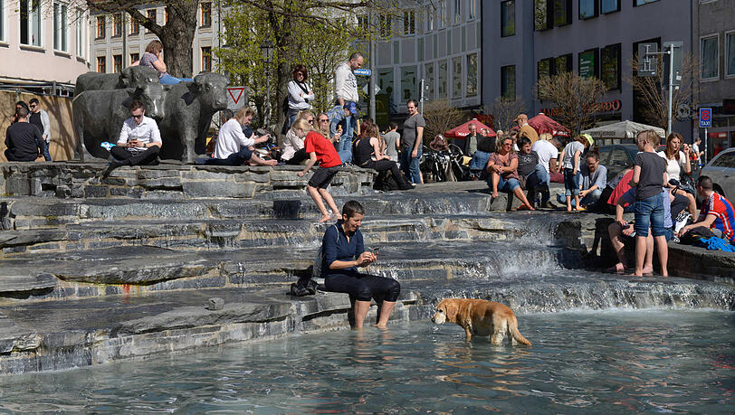 Sprudelt wieder: Der Brunnen am Rindermarkt (Archivbild aus 2018). Sprudelt wieder: Der Brunnen am Rindermarkt (Archivbild aus 2018).