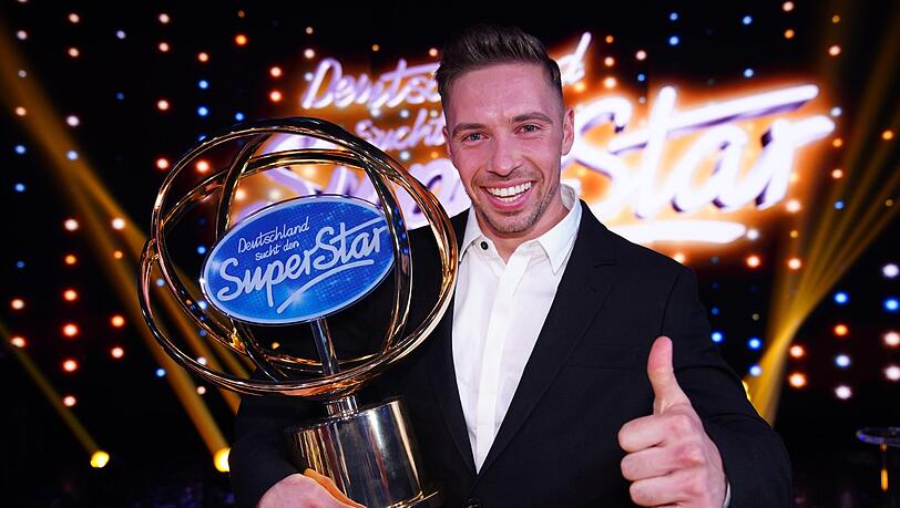Hatte bislang noch keinen richtigen Auftritt vor Publikum: DSDS-Sieger Ramon Roselly. Hatte bislang noch keinen richtigen Auftritt vor Publikum: DSDS-Sieger Ramon Roselly.