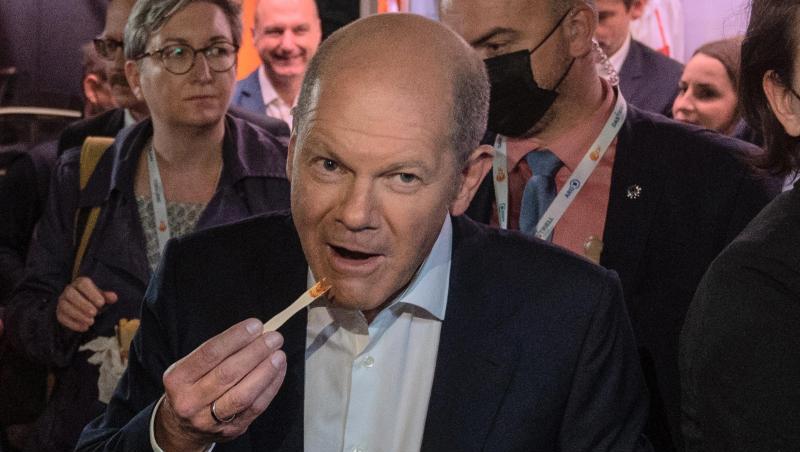 SPD-Kanzlerkandidat Olaf Scholz ist in den Umfragen weiter vorn.