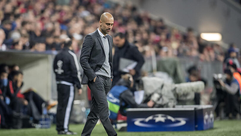 Auch er litt unter der Veröffentlichung von taktischen Geheimnissen:Pep Guardiola wollte den Verräter sogar rausschmeißen. Auch er litt unter der Veröffentlichung von taktischen Geheimnissen:Pep Guardiola wollte den Verräter sogar rausschmeißen.