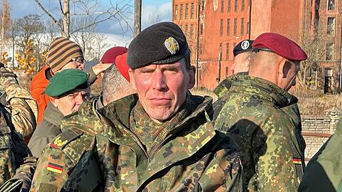 Generalleutnant Christian Freuding an der Nato-Ostflanke mit der Grenze zu Russland.