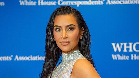 Kim Kardashian hat von ihrer Großmutter offenbar viel gelernt.