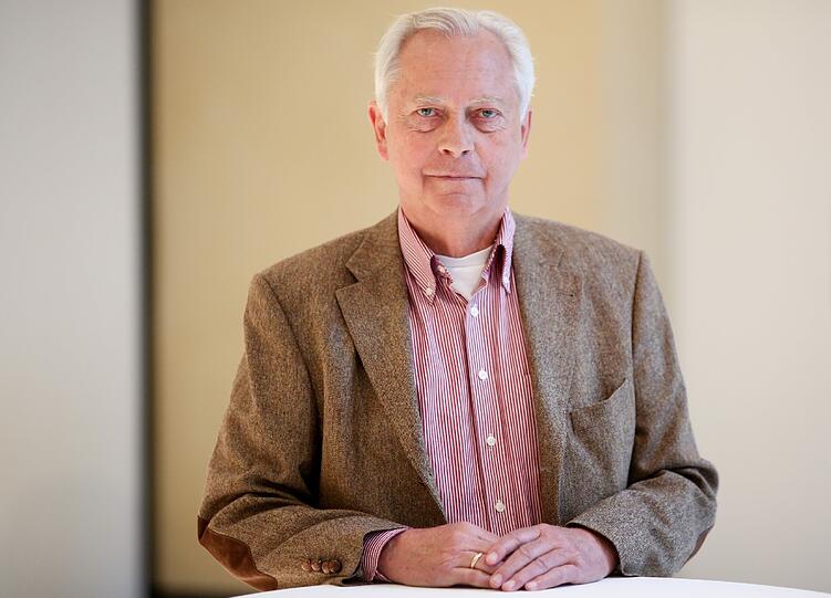 Uwe-Karsten Heye, Vorstandsvorsitzender der Initiative "Gesicht zeigen!" warnt vor steigendem Rechtsextremismus.