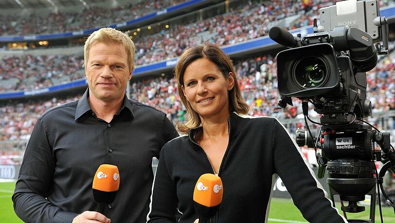 Halbzeitpause im Spiel Deutschland-Australien bei der WM 2010 in Südafrika. Moderatorin Kathrin Müller-Hohenstein und Experte Oliver Kahn reden über die Höhepunkte, unter anderem über das 2:0 von Miroslav Klose: "Das ist für Miro Klose doch ein innerer Reichsparteitag, jetzt mal ganz im Ernst, dass der heute trifft." Im Nachhinein Entschuldigten sich die Moderatorin und das ZDF für den Patzer. Halbzeitpause im Spiel Deutschland-Australien bei der WM 2010 in Südafrika. Moderatorin Kathrin Müller-Hohenstein und Experte Oliver Kahn reden über die Höhepunkte, unter anderem über das 2:0 von Miroslav Klose: "Das ist für Miro Klose doch ein innerer Reichsparteitag, jetzt mal ganz im Ernst, dass der heute trifft." Im Nachhinein Entschuldigten sich die Moderatorin und das ZDF für den Patzer.