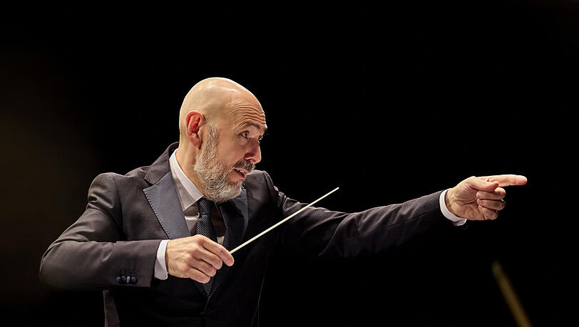 Der Dirigent Enrico Onofri. Der Dirigent Enrico Onofri.