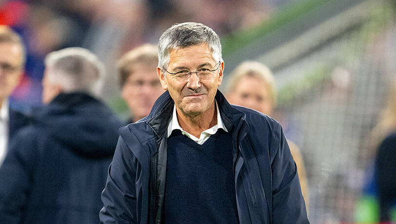 Jamal Musiala, Joshua Kimmich, Aleks Pavlovic. Für Bayern-Präsident Herbert Hainer zeichnet sich das Grundgerüst der Zukunft zunehmend ab.