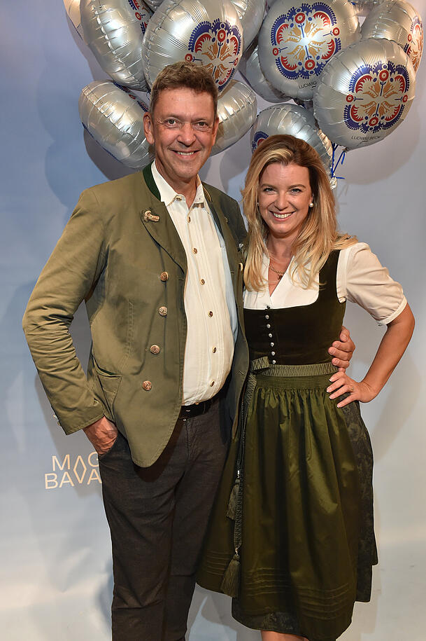 Auch das Wiesn-Wirtepaar Franziska Kohlpaintner und Peter Reichert geben sich am Donnerstagabend bei Ludwig Beck die Ehre.