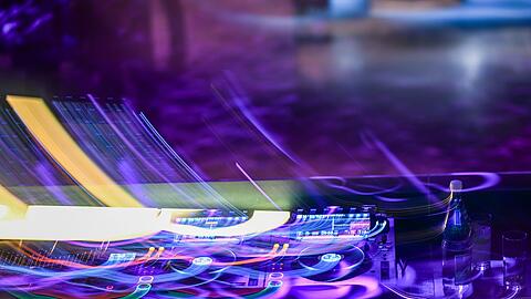 Die Polizei sucht nach Zeugen des Angriffs. (Symbolbild)