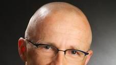 Professor Dr. Thomas Lücke (45). Professor Dr. Thomas Lücke (45).