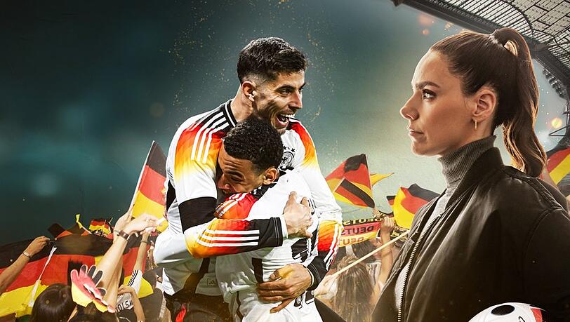 In "Deutschland. Fußball. Sommermärchen 2024?" wandelt Esther Sedlaczek auf den Spuren von König Fußball.
