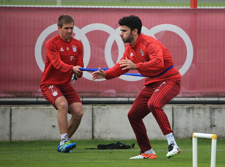 Auch Serdar Tasci ist dabei.