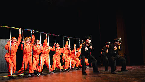 THE STORYTELLER: Auf der Suche nach der eigenen Geschichte. THE STORYTELLER: Auf der Suche nach der eigenen Geschichte.