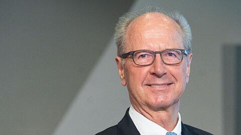Hans Dieter P&ouml;tsch will VW-Chefkontrolleur bleiben. (Archivbild)